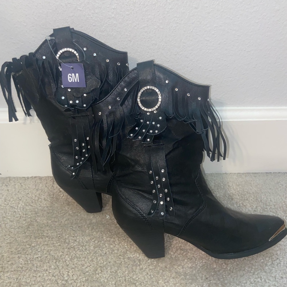 Brand new black cowgirl boots